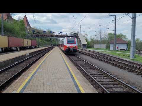 Einfahrt der S5 4169 am 29.04.2022 in Spielfeld-Straß