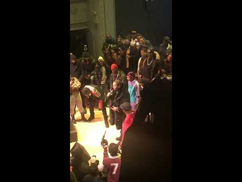 Busta Rhymes tells a Heartwarming Story about Ol' Dirty Bastard w/ ODB's Whole Family in Attendance