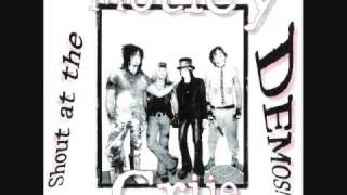 Mötley Crüe - Livin In The Know [Demo]