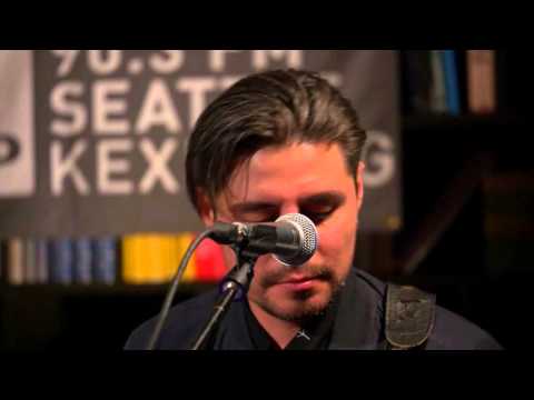 Low Roar - Easy Way Out (Live on KEXP)