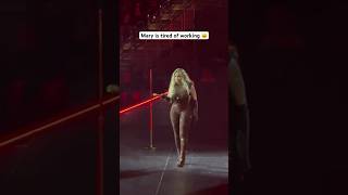 Mary J Blige is all of us having to clock in 😩 #maryjblige #job #singer #dance #workout #mary #love