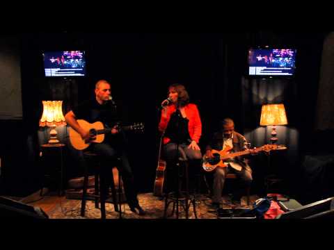 Kathy Bloom - Torn ( Natalie Imbruglia )