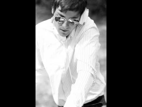 Chris Mogel:  Laserkraft 3D - Nein Mann VS. Swedish House Mafia - One (MashUp)