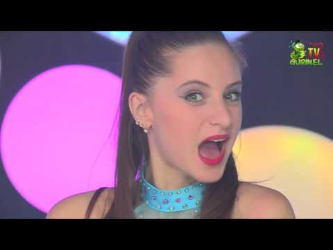 Julia Sandu - Sarbatori de Craciun!