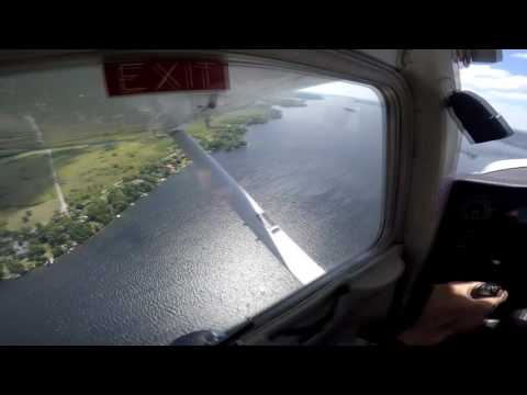 First Person Local Flight W/Crosswind Landing