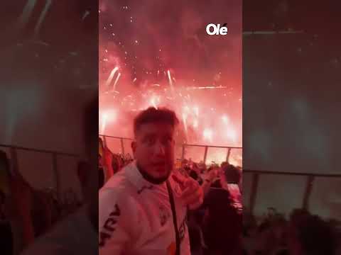 LOS HINCHAS DE ATLÉTICO MINEIRO IMPACTADOS CON EL MONUMENTAL 🔥🔝