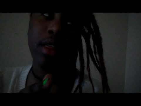 Cupcakes őr ice cream Pick one like and subscribe