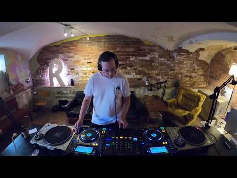 IDA Invites - Janne "J"