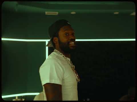 Meek Mill - HOW FAR WE CAME (Official Visualizer)