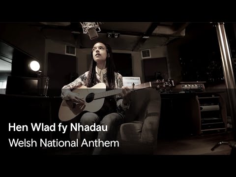 Kizzy Crawford yn canu Hen Wlad fy Nhadau / Kizzy Crawford sings Welsh National Anthem