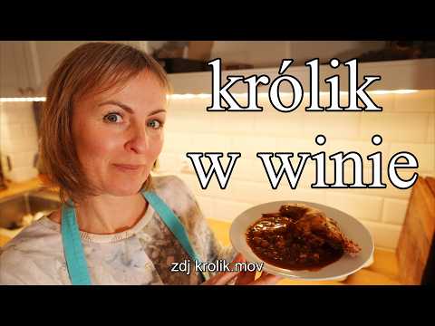 Rabbit in wine sauce with chicken broth – a simple trick for a deep flavor