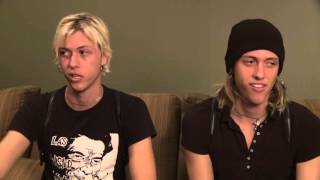 The Garden - "Everything Has A Face" (Commentary)