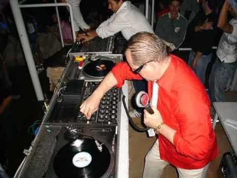 DJ.jeanpaul de paris FROM VILLA PIGALLE