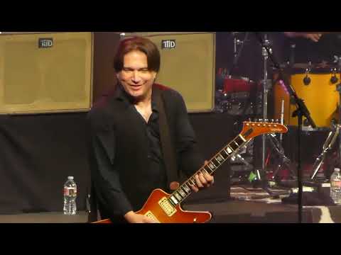 The Hooters - Time After Time (You Tube Theater, Los Angeles CA 9/13/23)