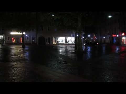 2017-11-09T19:33 Rastatt, Kaiserstraße → Schlossstraße, Marktplatz; Fußgängerzone