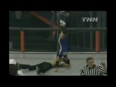 Wrestleskate RollerJam - Best of inline skate wrestling madness