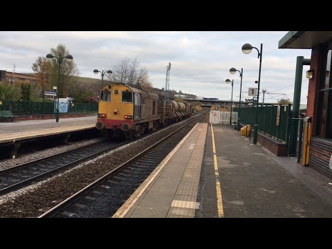 (HD) DRS class 20 locomotives 20305+20312 creep though Meadowhall with stocksbridge to hull RHTT