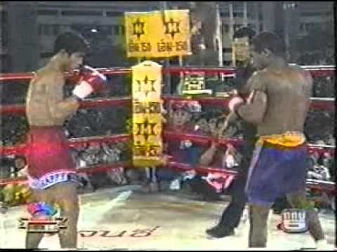 Samart Payakarun vs Gilbert Ballantine.mpeg