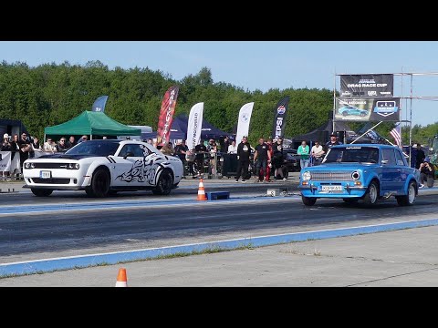 VAZ 2101 4G63T vs Dodge Challenger SRT Hellcat 6.2 1/4 mile drag race