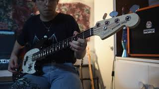 Video thumbnail for Electro-Harmonix Bass Clone Demo by Luca García Ferrari