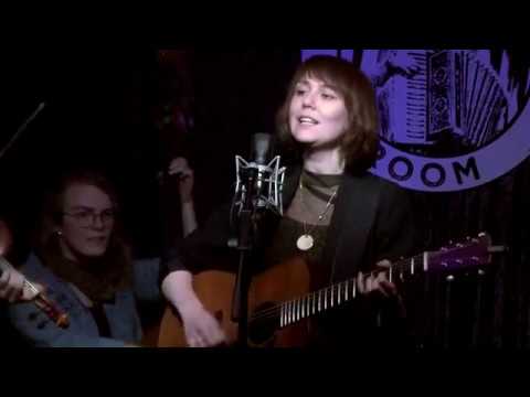 The Molly Tuttle Band "Let The Whole World Talk" 3/4/18 The Parlour Room Northampton, MA