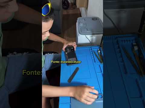 ESSA CRIANÇA CONSEGUE ARRUMAR UM CELULAR EM UM PISCAR DE OLHOS E É SIMPLESMENTE GENIAL