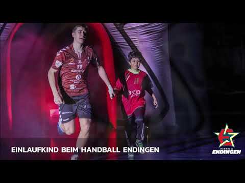 Einlaufkind beim Handball Endingen