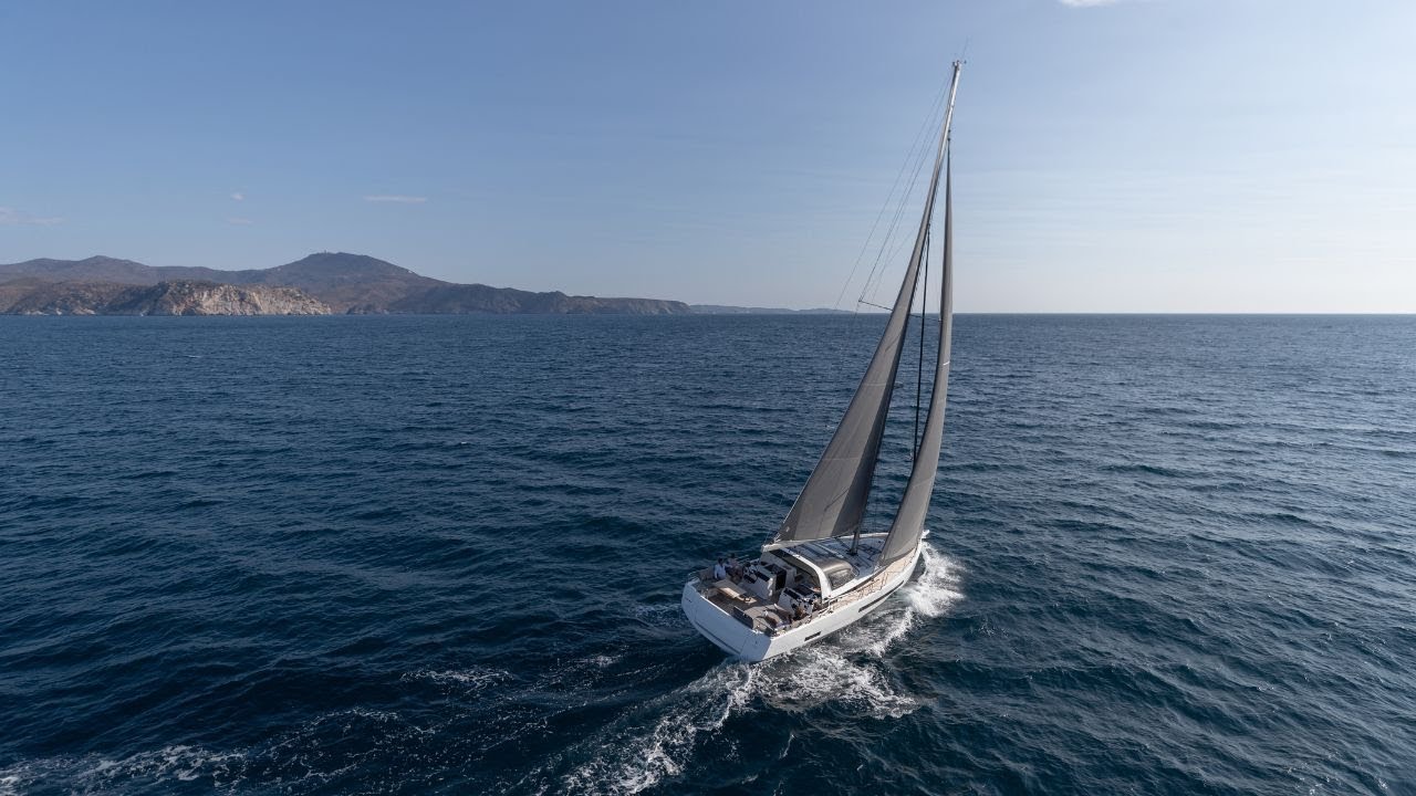 Jeanneau Yachts 55 - Walkthrough Tour video poster