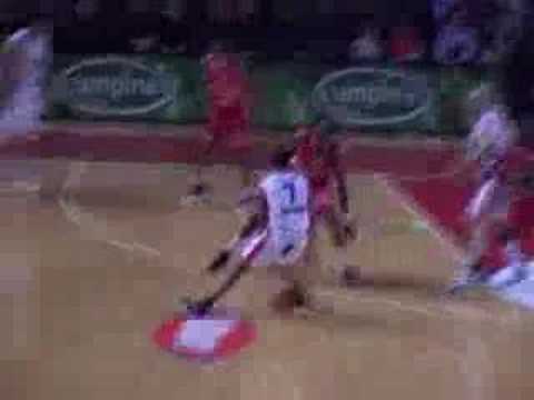 36 05-01-08 Charleroi-BCO - Bellin met schitterende threeeee