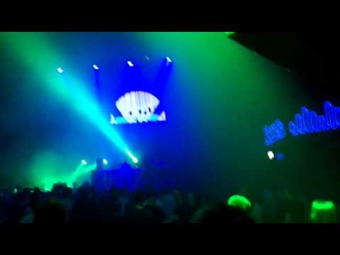 Sean Tyas playing Ratty - Sunrise (Here I Am) ( Indecent Noise remix )