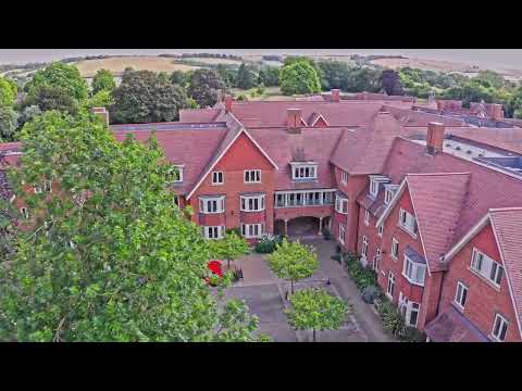 Richmond Villages Letcombe Regis - Highlights