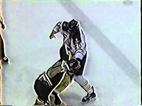 Jody Shelley vs Mike Siklenka ECHL Feb 12/00