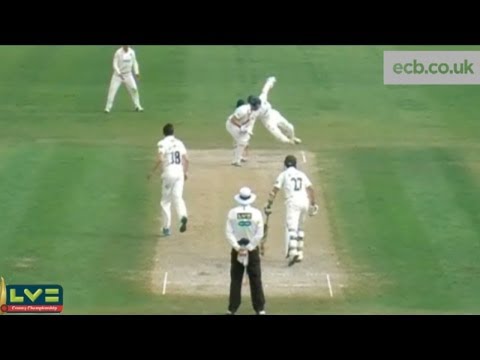 James Foster amazing stumping for Essex