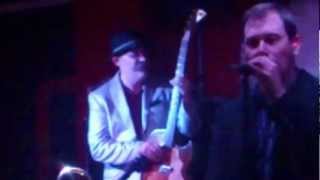 The Slackers. Valencia Wah wah 30/04/12. She wants to be alone