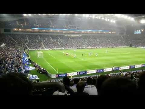 F.C.Porto 1-0 Lille (Free Kick Brahimi) UEFA Champions League 2014/2015 HD