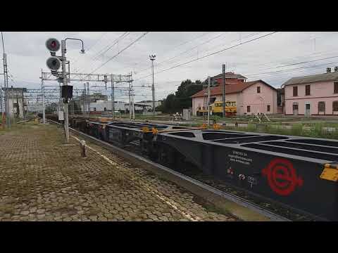 Re414 BLS Cargo in partenza da Mortara verso Novara Boschetto
