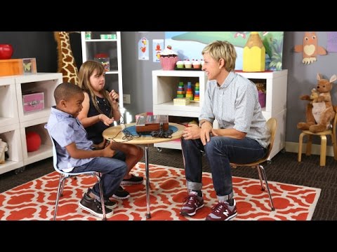 【エレンの部屋】昔の家電を現代の子供達に紹介してみよう！（Ellen Introduces Kids to the Technology of Yesterday）