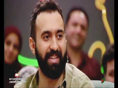 بخشی‌ از خندوانه با خاطره‌های مهدی‌‌یراحی‌. اینکه انقدر ظاهر و باطن کسی، یکی باشه، قشنگه.