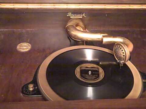 RUSSO AND FIORITO'S ORIOLE ORCH - FLAG THAT TRAIN - ROARING 20'S BRUNSWICK