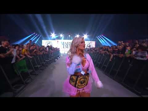 Mariah May & Toni Storm Entrance At AEW Grand Slam Australia