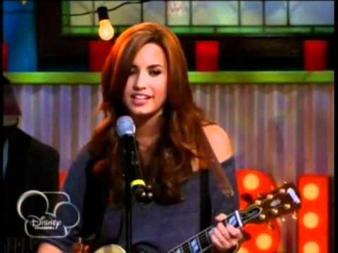 What To Do - Demi Lovato - ( Sunny entre Estrelas ) - Music Video by Me