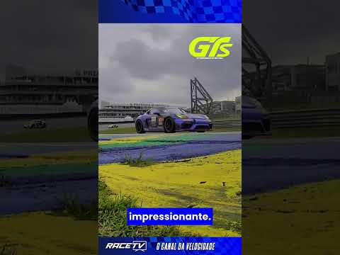 Como domar um Ford Mustag GT4, BRABO(!), com rédeas bem curtas? 🤔 O piloto Diego Higa demonstrou 😉