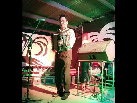 Alfredo Escudero y los Montañeros San Jose de la Montaña (En Vivo).