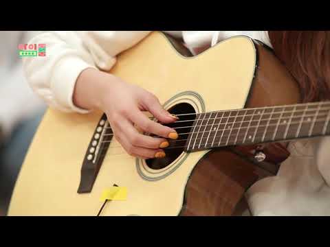 Miyeon Minnie Soyeon singing Latata acoustic version