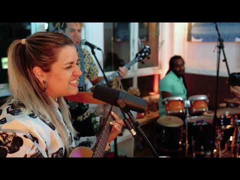 Inês Loubet - "Olha o Rio" Live Session at State is Flow, London