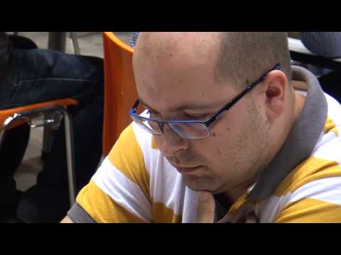 A 9.15. GM Petr NEUMAN - FM Volodymyr VETOSHKO  0 - 1