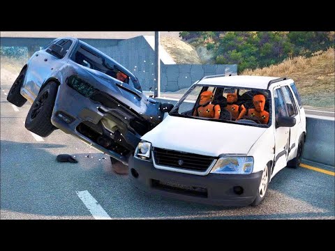 It flew into the side, the car went into a mess! - BeamNG DRIVE | BeamNG accidents
