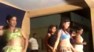 Download lagu New recording dance 2014 | Tamil record dance adal padal 2014 mp3