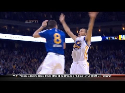 Stephen Curry ( 33 pts, 10 ast ) vs. Mavericks (12-11-2013)