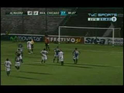 Nueva Chicago 2 - Almagro 2 gol de Cervera